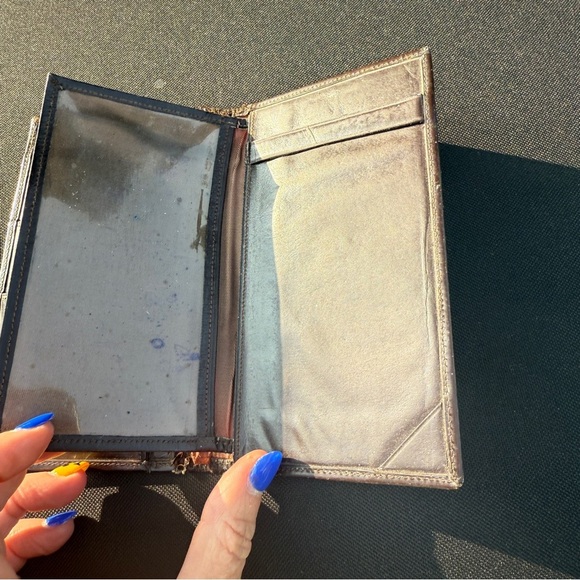Vintage Embossed Brown Leather Wallet checkbook - Picture 5 of 5